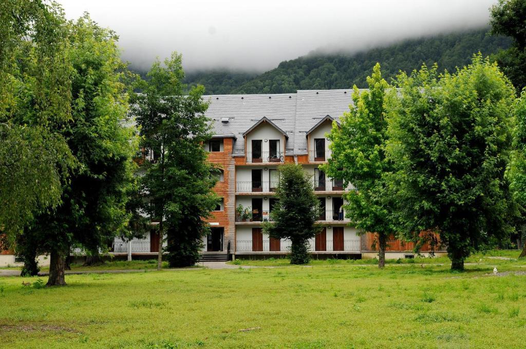 Residence Les Jardins De Ramel By Popinns Bagnères-de-Luchon Zimmer foto